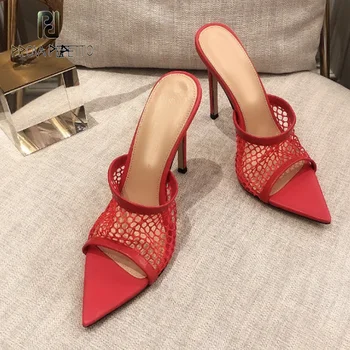 Francouzské retro elegantní letní červené špičaté toe ok open toe duté jehlové vysoký podpatek sandály a pantofle