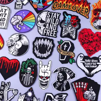 Hippie Skull nášivka Na Oblečení Železa Na Vyšívané Nášivky Na Oděvy Thermoadhesive Skvrny Oblečení DIY Punk Dopis Patch